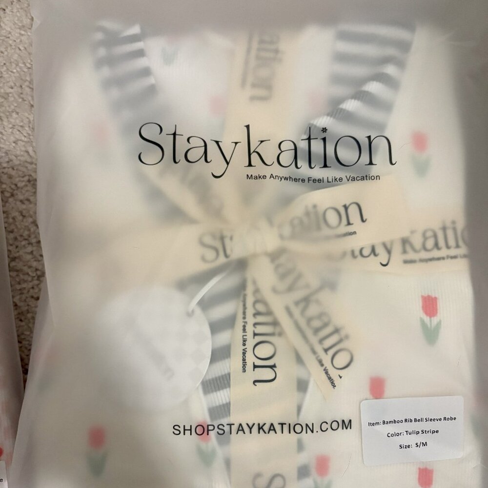 Staykation Bamboo Rib Bell Sleeve Robe – tulip stripe